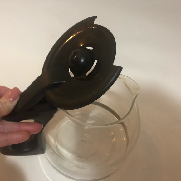 Mr Coffee Replacement 12 Cup Carafe Coffee Maker Pot Decanter - Picture 7 of 8
